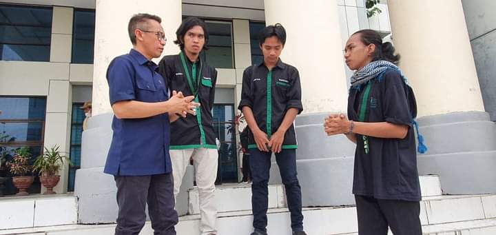 Puluhan Mahasiswa Dari Hmi Mpo Morowali Demo Dprd Tolak Penundaan