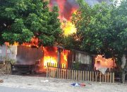 Diduga Korsleting Listrik, Rumah Pensiunan Guru di Tolitoli Terbakar