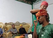 Walikota Palu Kukuhkan Mahasiswa Papua sebagai Warga Kaili