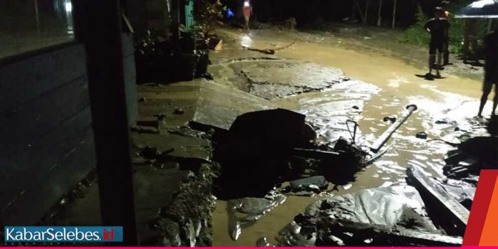 Banjir Bandang di Kulawi Rusak Rumah Warga