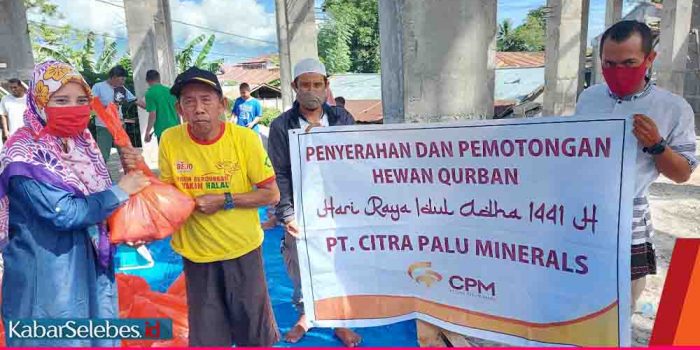 PT CPM  Salurkan Hewan Kurban di Lima Kelurahan di Palu