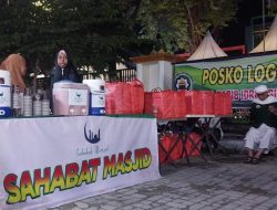 DMI Sulteng Salurkan 1.000 Makanan Ringan di Malam Haul Guru Tua