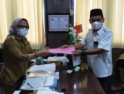 Pemerintah Kota Serahkan Bantuan Randis kepada Kementerian Agama Kota Palu