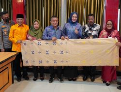 Pemerintah Kota Palu Launching Kain Tenun Motif Kelor