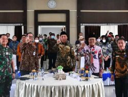 Wabup Morut Hadiri Tax Gathering di Bungku, Dua Perusahaan Tambang Morut Terima Penghargaan Dirjen Pajak