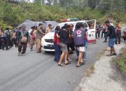 Truk Polres Touna bawa Rombongan Pramuka Kecelakaan di Jalan Trans Napu-Poso