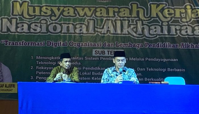 Hadiri Mukernas Alkhairaat, Wamenag Ajak Abnaul Khairaat untuk Sambut Transformasi Digital dan Tantangan Zaman