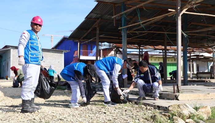 Huabao, Pemdes dan Masyarakat Gelar Aksi Bersih-bersih di Desa Tondo