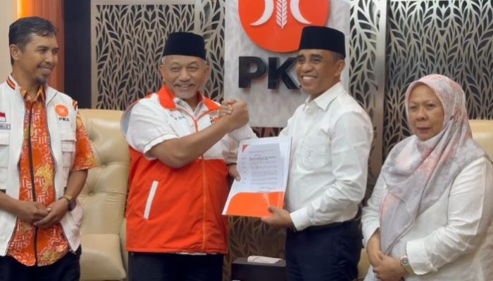 PKS Tegaskan Dukungan Penuh untuk Pasangan Anwar Hafid – Reny A Lamadjido di Pilgub Sulteng 2024