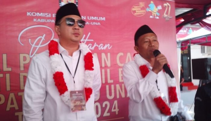 Pasangan Bakal Calon Bupati Tojo Unauna Imam Kurniawan Lahay dan Nawatsara Panjili Resmi Mendaftar ke KPU