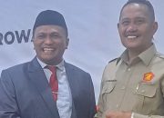 Mantan Pj Bupati Morowali Hadiri Pelantikan Yusman Mahbub dengan Atribut Partai Gerindra