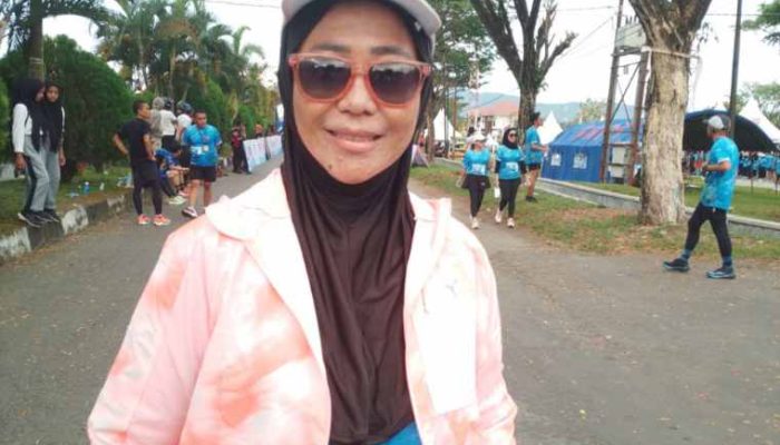 DR. Sovianur Kure, Satu-satunya Calon Bupati Tojo Unauna yang Ikut Runners Togean Half Marathon