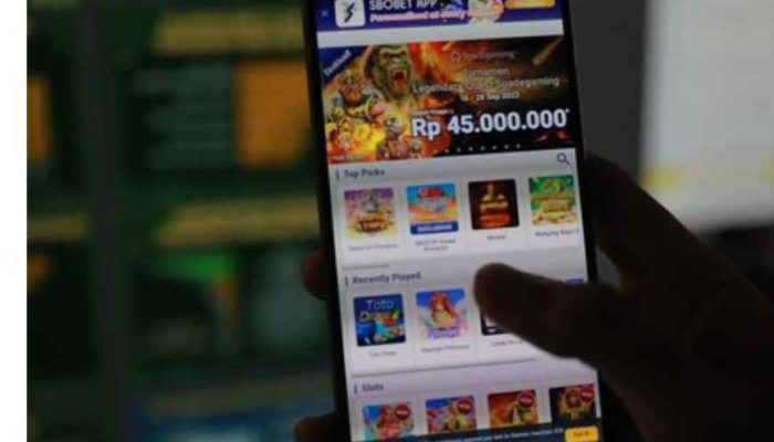 OJK Blokir 8.500 Rekening yang Terindikasi Aktivitas Judi Online